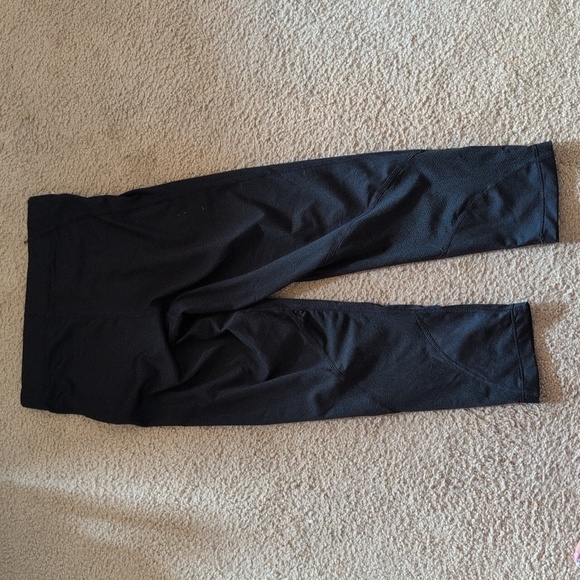 Nike Pro Black Capri Athletic Workout Leggings Size Small - Picture 4 of 5